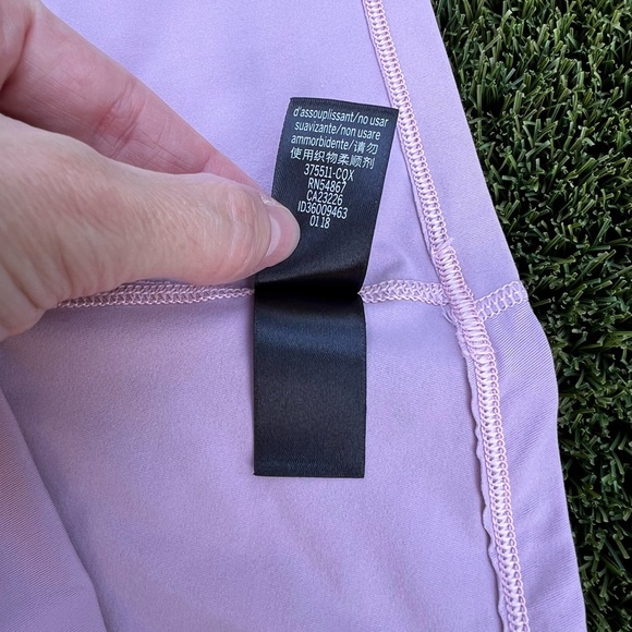 LOT OF 2 Victoria’s Secret Sport Mesh Racer Back Workout Tank size Medium - Picture 9 of 14